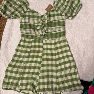 Vestique In a pickle Romper